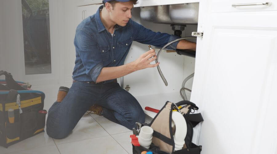 Emergency Leak Repair in New Llano, LA